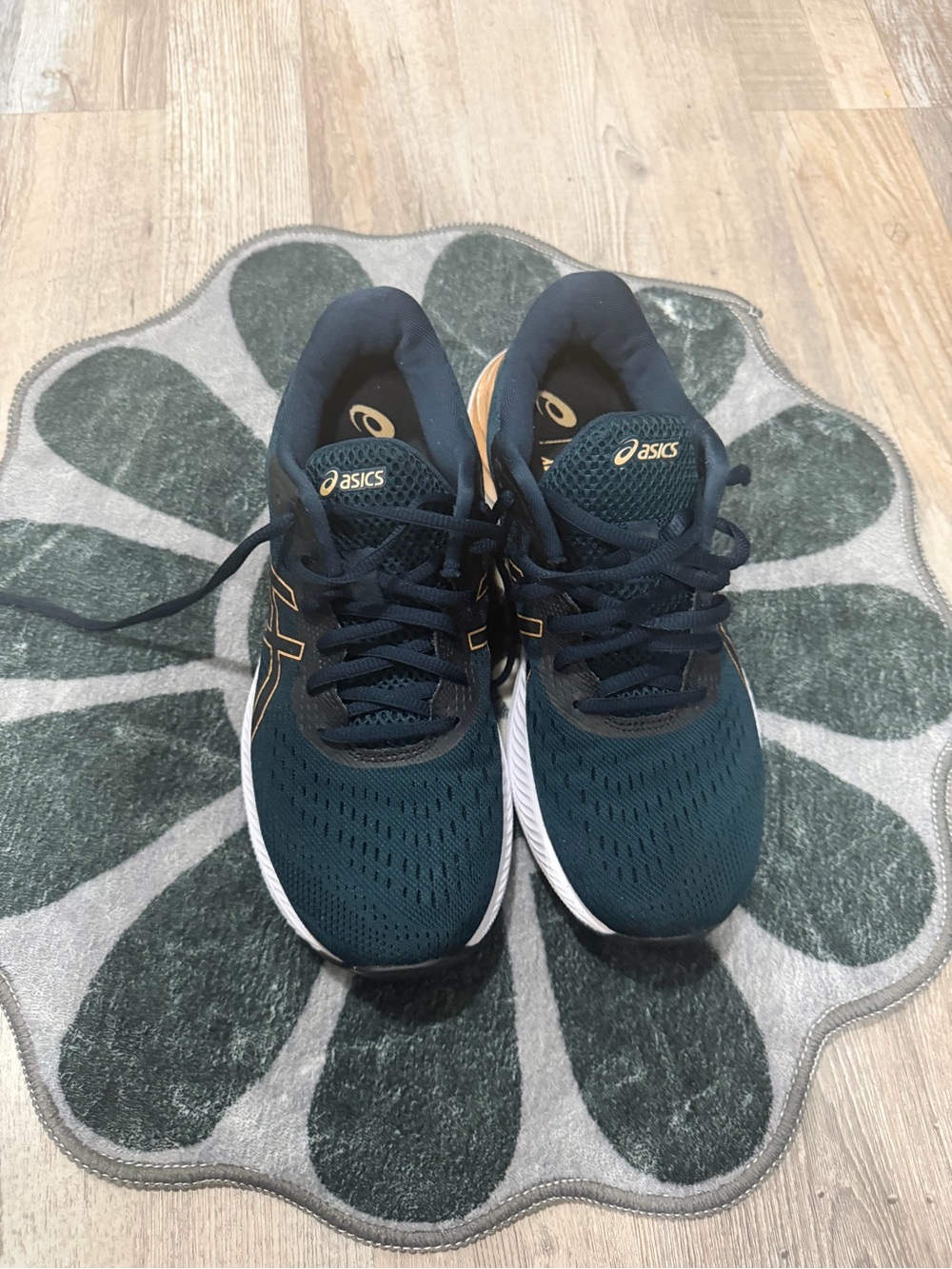 ASICS WOMEN Teal Athletic Running Shoes with Gold Accents